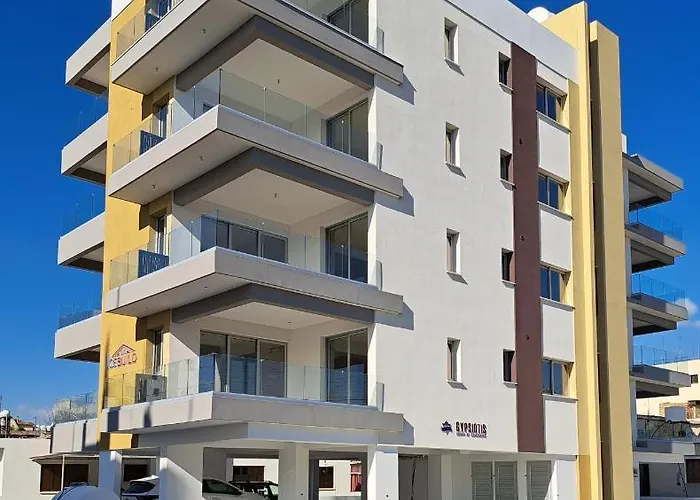 Icebuild Apartments